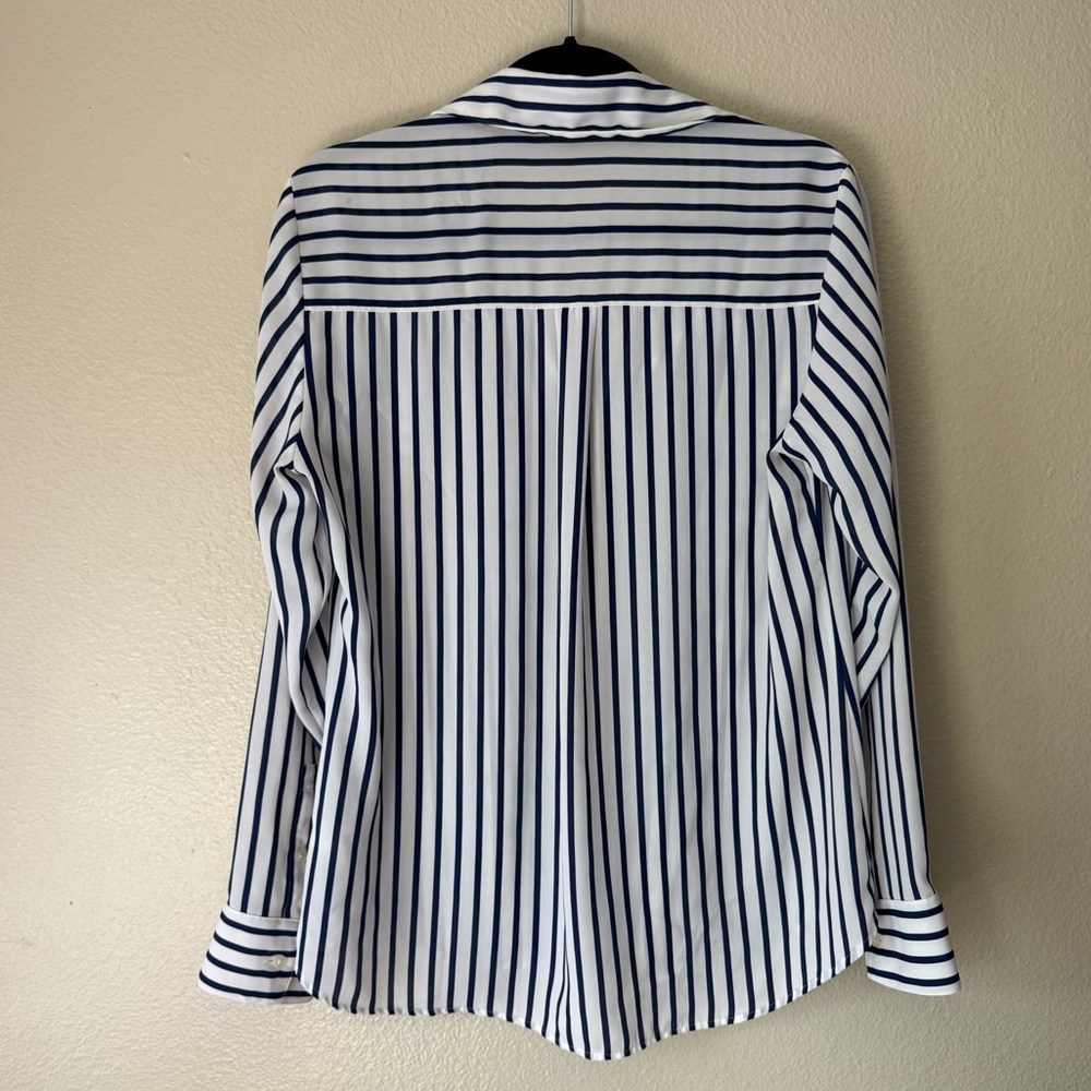 ❇️Express Portofino Navy and White Striped Top 2 for $22❇️ - Picture 4 of 4